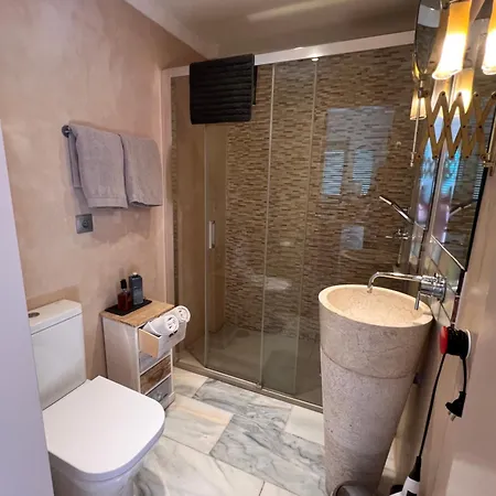 Apartment Estudio Superior Con Vistas Y Pequena Terraza En